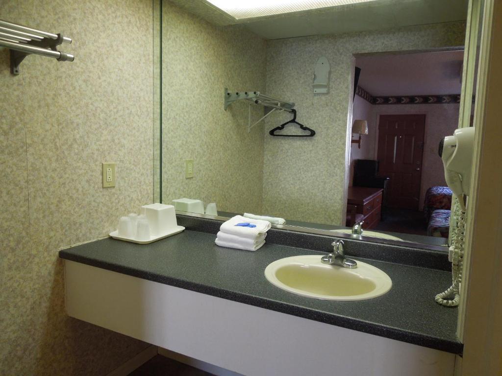 Red Carpet Inn Absecon 갈로웨이 객실 사진